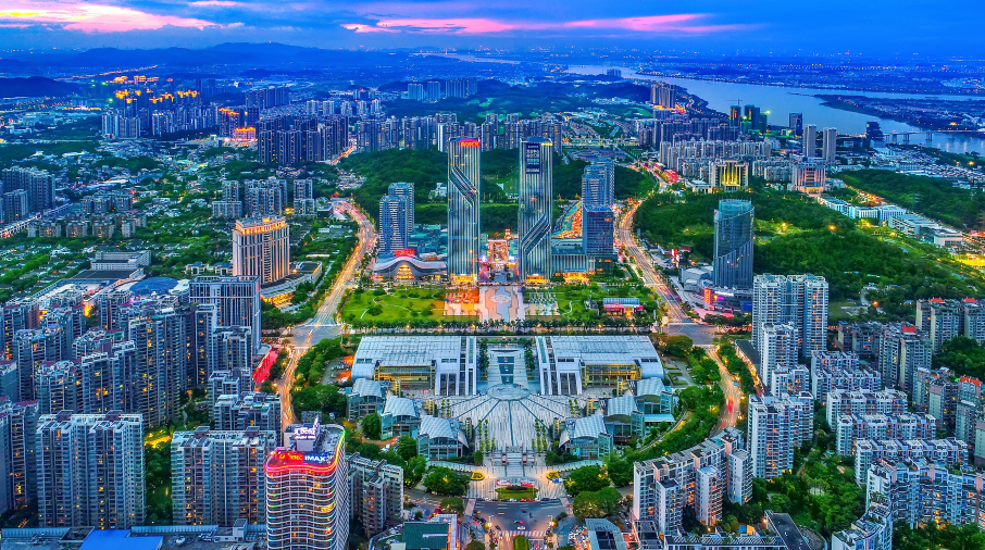 市委常委会召开会议，进一步...